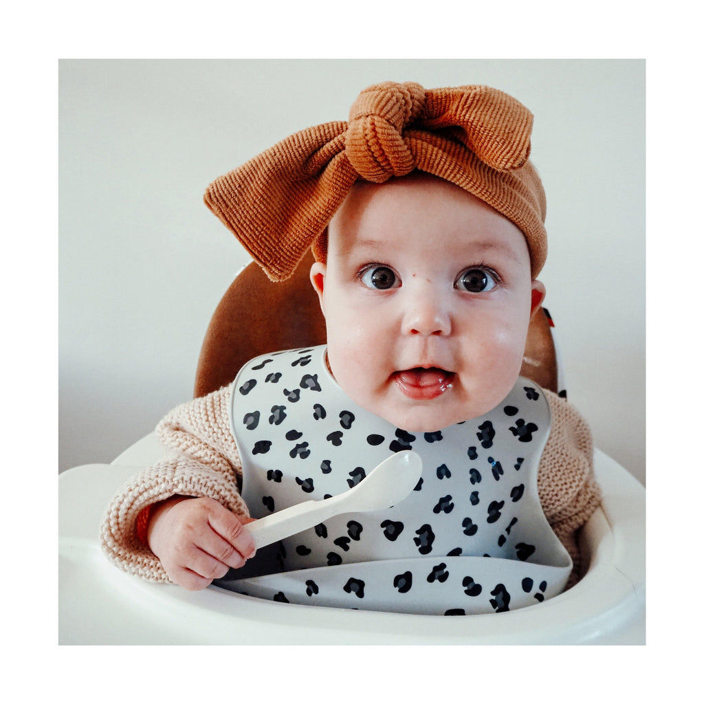 Silicone Bib | Leopard Grey - Chewies&more